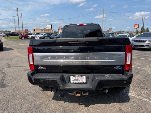 Used 2022 Ford F450 Platinum w/ FX4 Off-Road Package AWD/4WD image 4