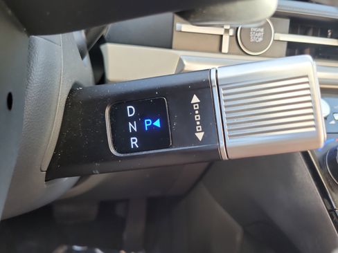 Used 2025 Hyundai Santa Fe SEL image 30