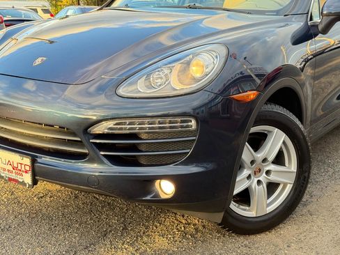 Used 2012 Porsche Cayenne AWD/4WD image 89
