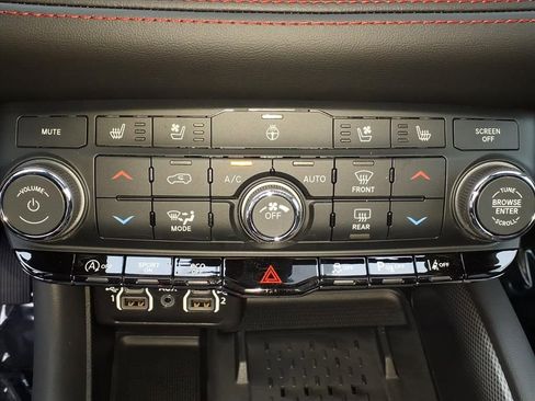 New 2026 Dodge Durango GT image 7