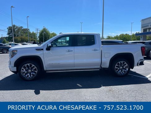Used 2023 GMC Sierra 1500 Denali w/ Denali Reserve Package AWD/4WD image 2