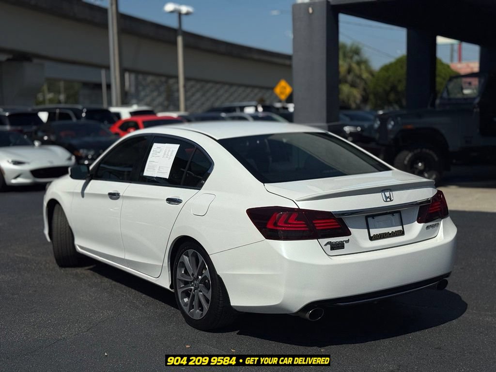 Used 2015 Honda Accord Sport image 5