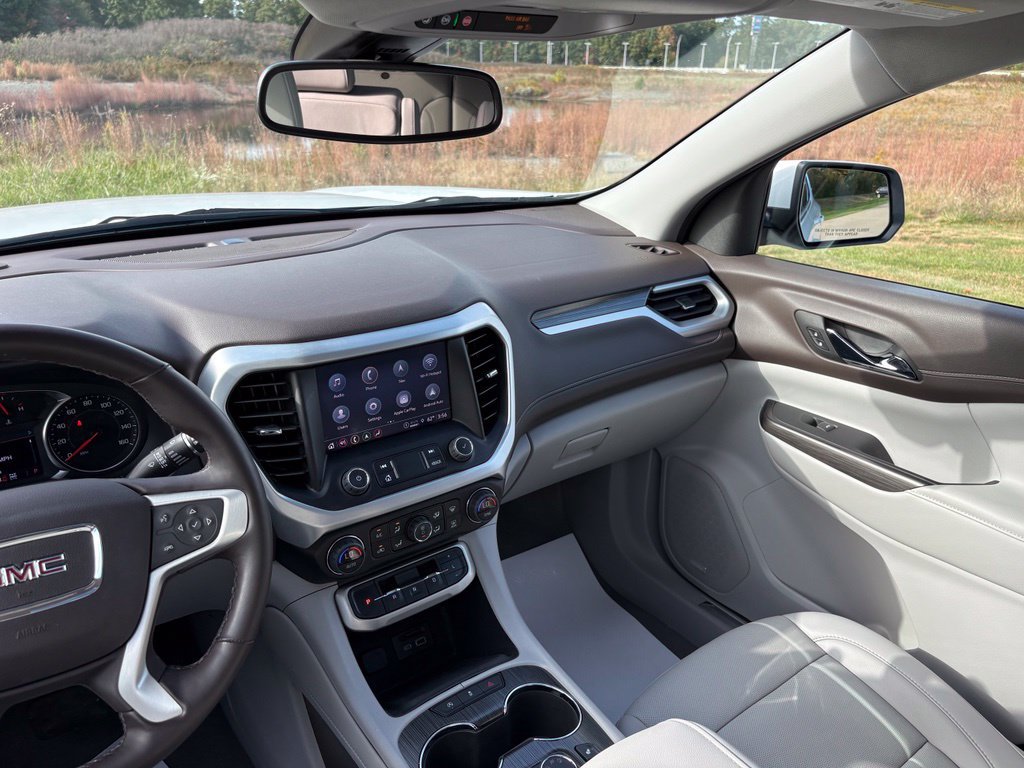 Used 2023 GMC Acadia SLT w/ Preferred Package AWD/4WD image 50