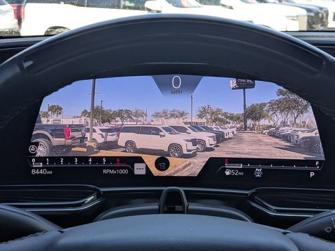 Used 2024 Cadillac Escalade ESV Sport w/ Touring Package image 34