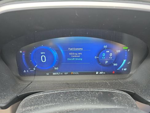 Used 2020 Ford Escape Titanium w/ Titanium Premium Package 2.0 FWD image 13