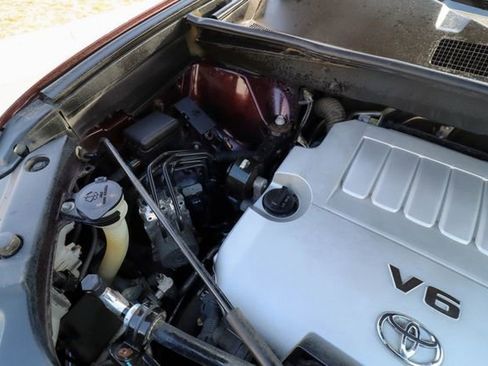 Used 2013 Toyota Highlander Limited image 23