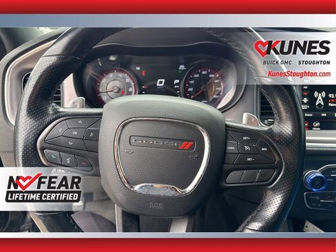 Used 2022 Dodge Charger R/T w/ Performance Handling Group image 29