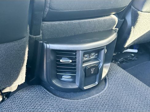 Used 2024 RAM 2500 Laramie image 28
