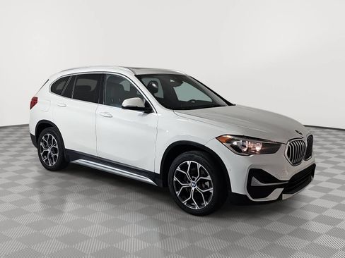 Used 2021 BMW X1 xDrive28i w/ Convenience Package AWD/4WD image 2