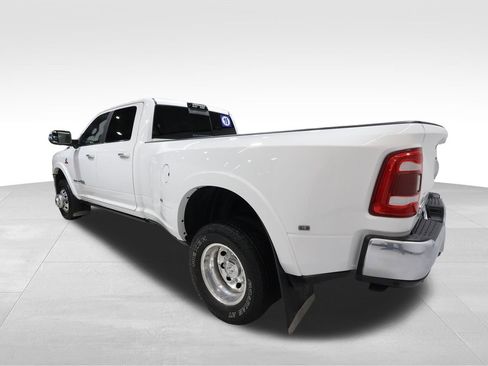 Used 2019 RAM 3500 Limited image 2