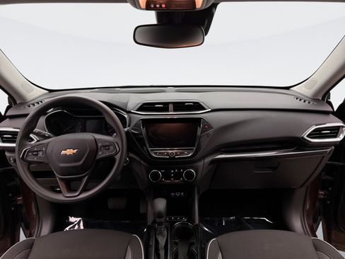 Used 2023 Chevrolet TrailBlazer LT w/ Convenience Package FWD image 14
