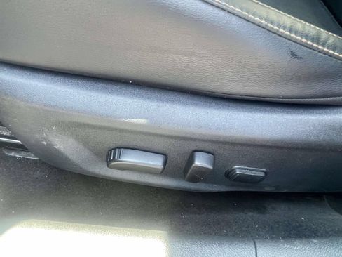 Used 2023 Nissan Sentra SR w/ SR Premium Package FWD image 12
