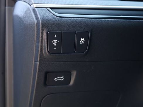 Certified 2025 Kia K5 LXS image 11