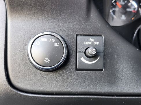 Used 2023 GMC Savana 2500 w/ Driver Convenience Package image 16