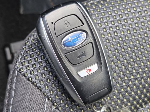 Used 2024 Subaru Crosstrek 2.0i Premium w/ Crosstrek Mirror Package AWD/4WD image 36