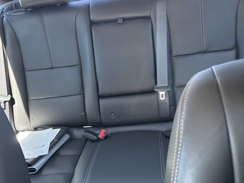 Used 2016 Chevrolet Impala LT w/ Leather Package image 2