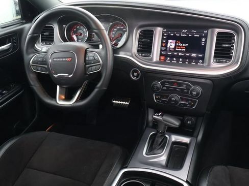 Used 2022 Dodge Charger Scat Pack RWD image 10