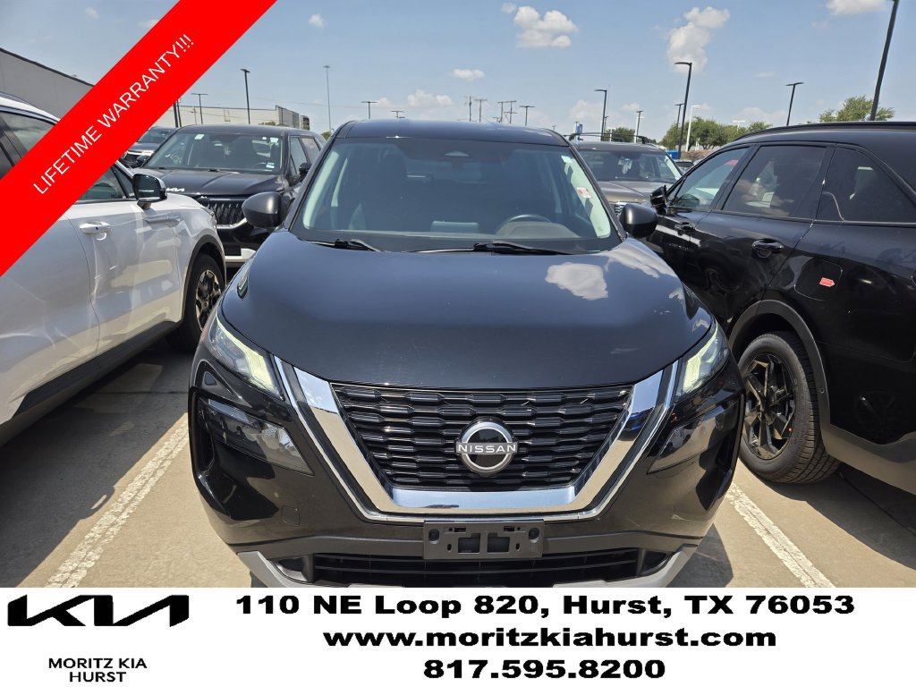 Used 2023 Nissan Rogue S FWD image 2