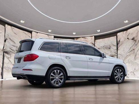Used 2014 Mercedes-Benz GL 450 4MATIC image 12