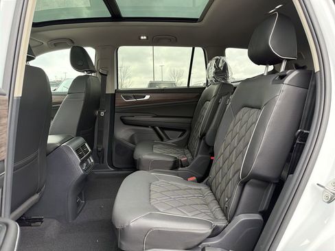 New 2026 Volkswagen Atlas SEL Premium R-Line image 14