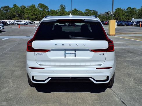 New 2026 Volvo XC60 B5 Plus w/ Protection Package Premier image 6
