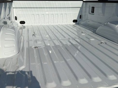 New 2026 Ford F350 Lariat w/ FX4 Off-Road Package image 13