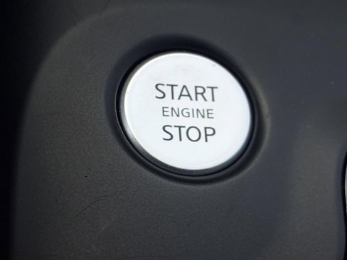 Used 2023 INFINITI QX55 Luxe w/ Cargo Package image 9