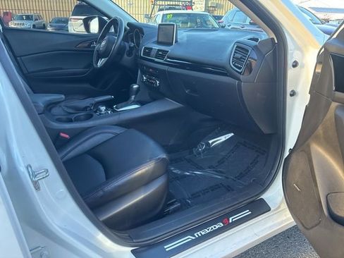 Used 2015 MAZDA MAZDA3 i Grand Touring image 12