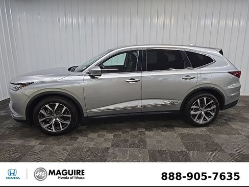 Used 2023 Acura MDX SH-AWD w/ Technology Package image 5