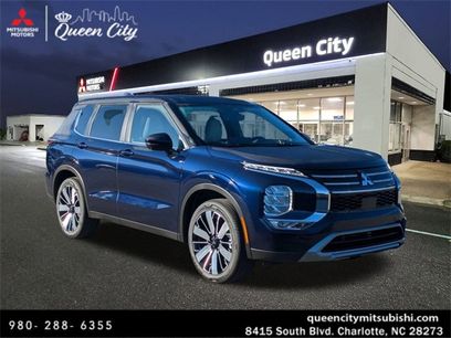 New 2025 Mitsubishi Outlander SE