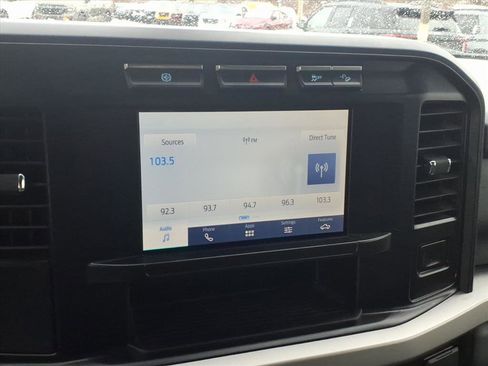 Used 2024 Ford F350 XLT image 11