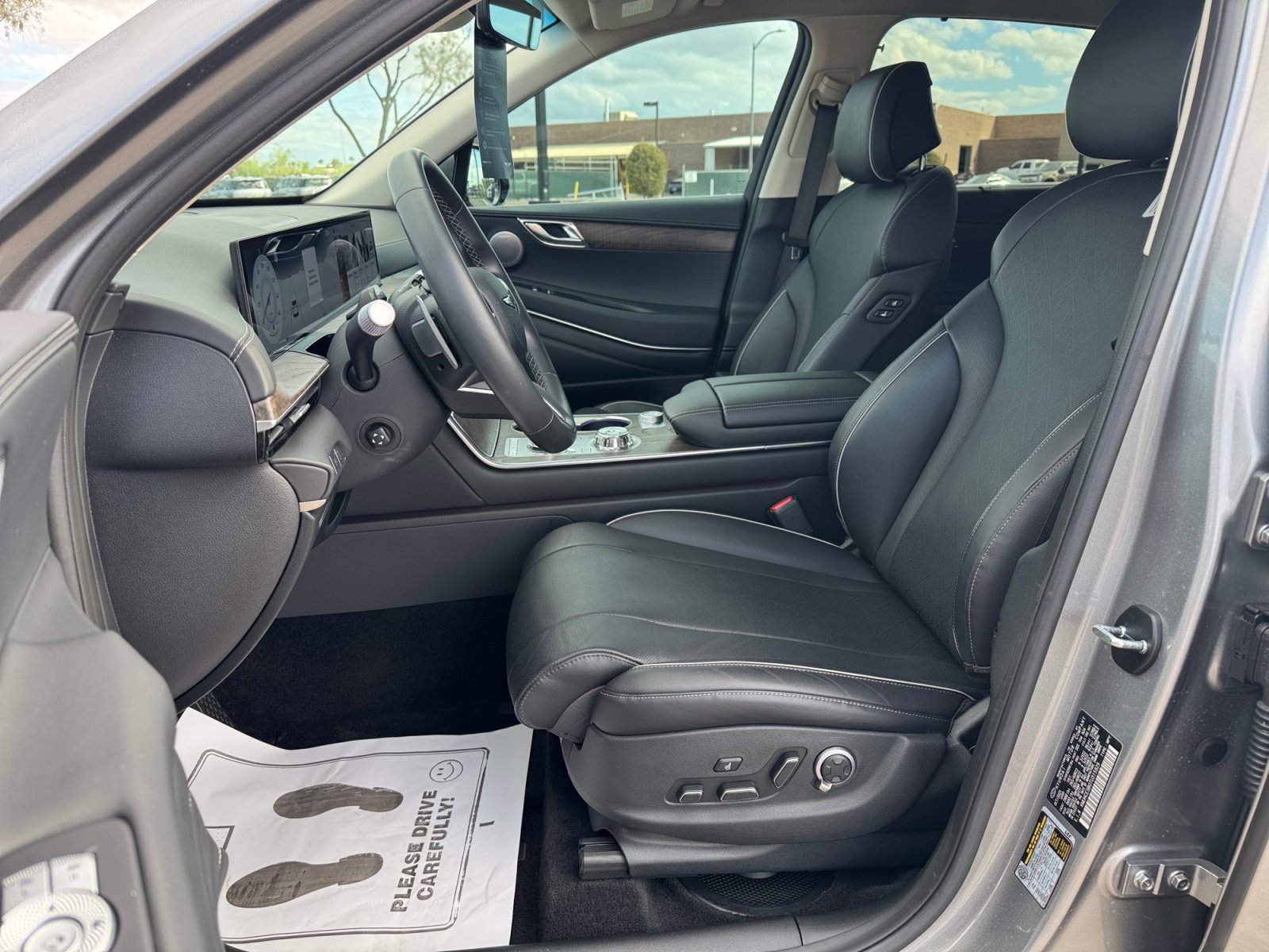 Used 2026 Genesis GV80 2.5T Prestige AWD/4WD image 14