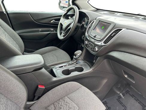 Used 2023 Chevrolet Equinox LT FWD image 17