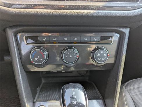 Used 2022 Volkswagen Tiguan S FWD image 19