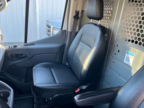 Used 2021 Ford Transit 150 Low Roof image 18