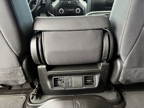Used 2025 Chevrolet Silverado 1500 Custom Trail Boss AWD/4WD image 19