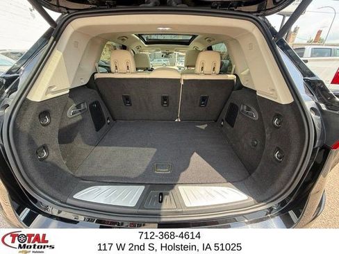 Used 2020 Buick Envision Essence w/ Experience Buick Package AWD/4WD image 15