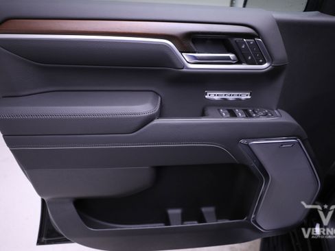 New 2026 GMC Sierra 1500 Denali w/ Technology Package image 19
