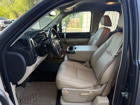Used 2008 GMC Sierra 2500 SLE AWD/4WD image 21