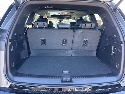 New 2026 GMC Acadia Denali w/ Super Cruise Package image 36