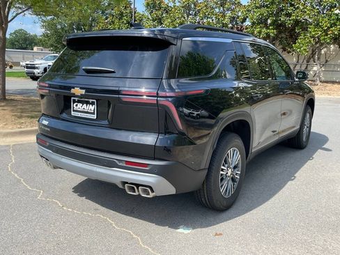 New 2026 Chevrolet Traverse LT FWD image 8