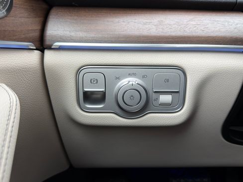 New 2026 Mercedes-Benz GLE 350 GLE 350 image 24