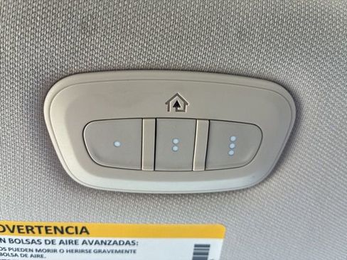 Used 2015 Chrysler 200 C w/ Navigation & Sound Group I image 37