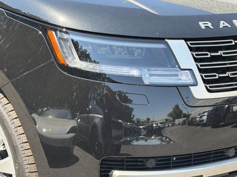 New 2026 Land Rover Range Rover SE AWD/4WD image 11