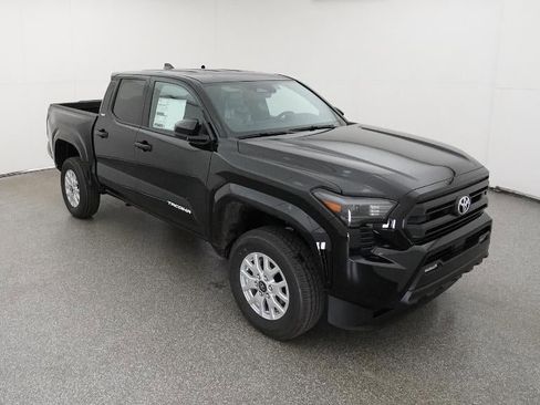 New 2026 Toyota Tacoma SR5 image 40