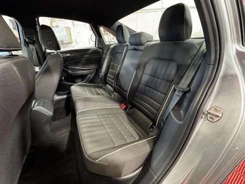 Used 2023 Volkswagen Jetta Sport image 12