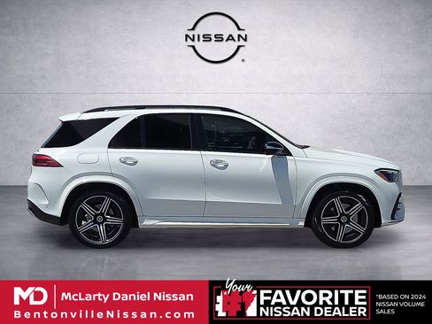 Used 2024 Mercedes-Benz GLE 350 4MATIC image 6