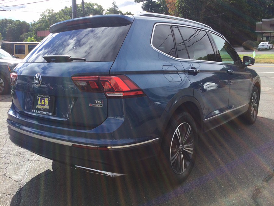Used 2018 Volkswagen Tiguan SEL AWD/4WD image 8