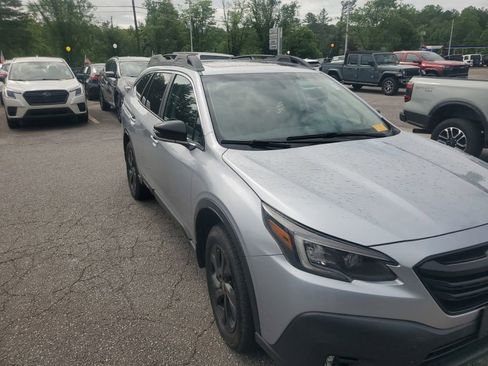 Used 2022 Subaru Outback Onyx Edition XT w/ Popular Package #2 AWD/4WD image 4