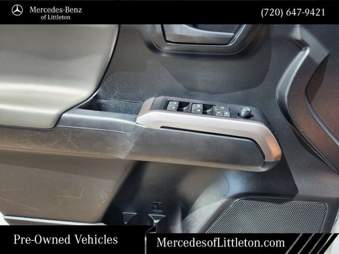 Used 2022 Toyota Tacoma SR5 w/ Technology Package AWD/4WD image 22